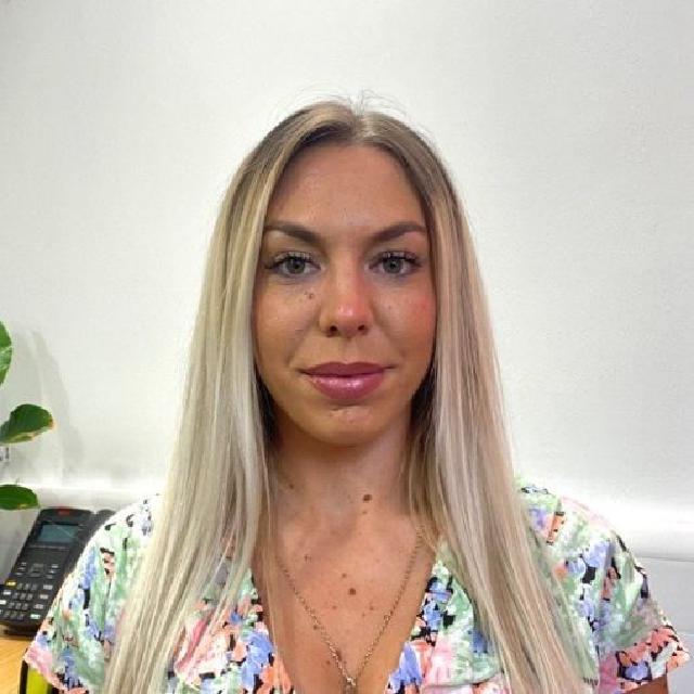 Ирина Леонте - Ръководител на проект - Проекти Културна мобилност Ирина Леонте - Ръководител на проект - Проекти Културна мобилност